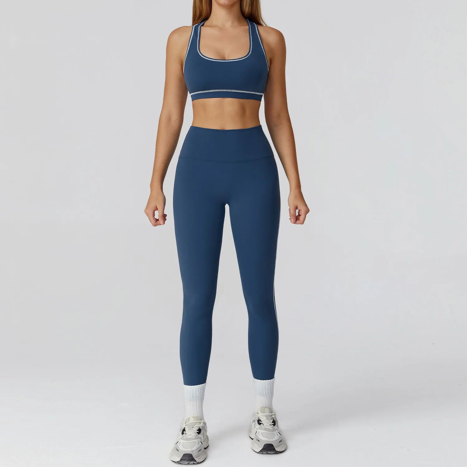 Conjunto Fitness de Compressão 2 ou 3 Peças com Jaqueta Zip, Top e Legging | We Liftlux