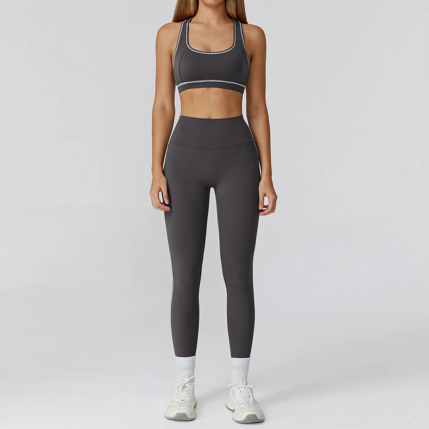 Conjunto Fitness de Compressão 2 ou 3 Peças com Jaqueta Zip, Top e Legging | We Liftlux